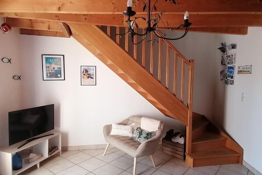 Les Roses Tremieres Holiday home