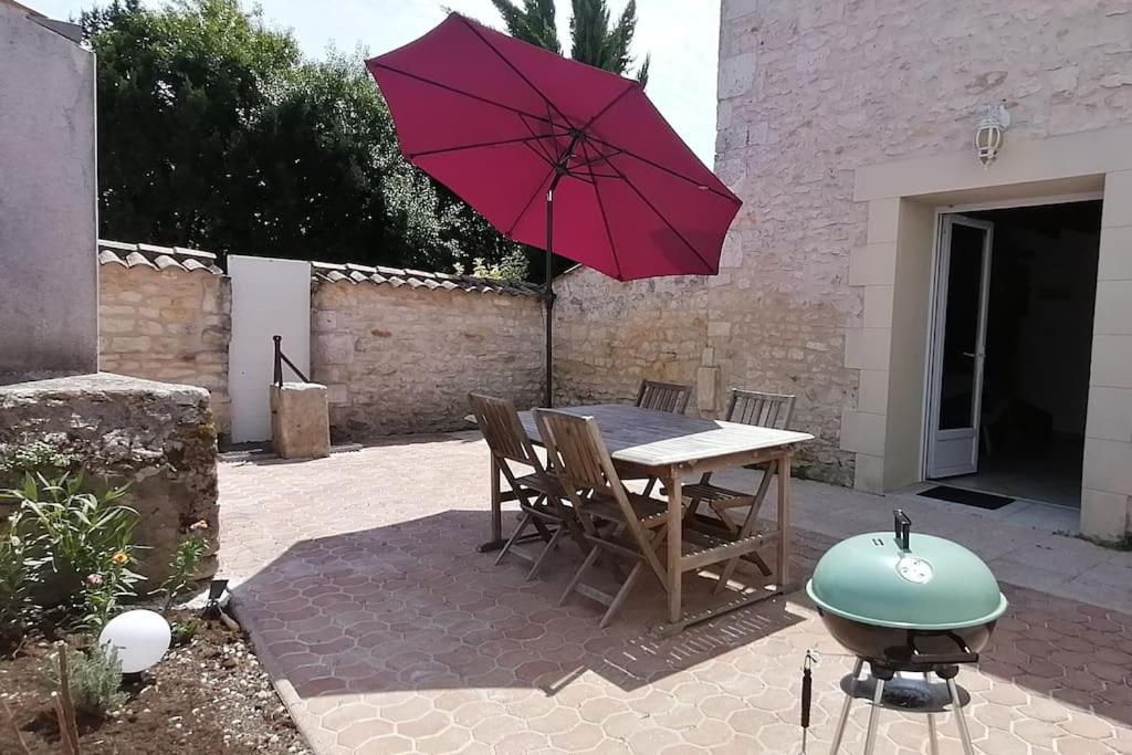 Les Roses Tremieres Holiday home Saujon