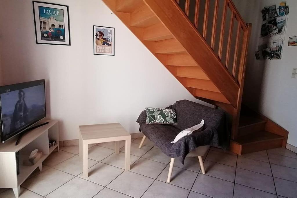 Holiday home Les Roses Tremieres