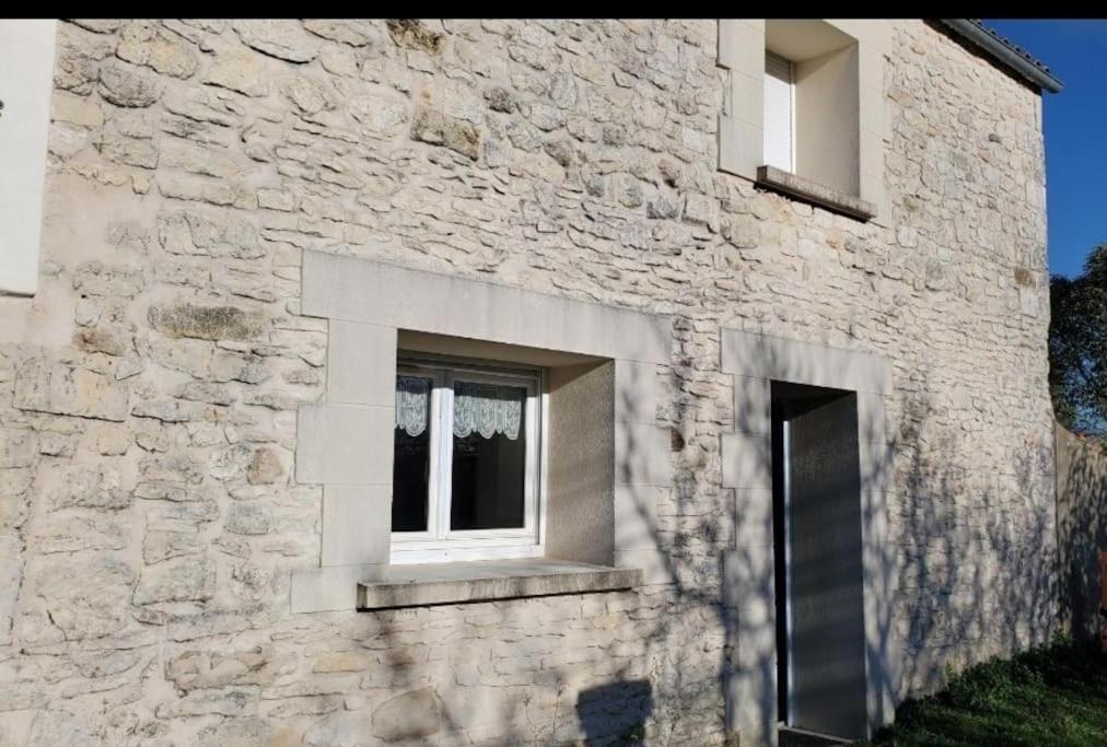 Holiday home Les Roses Tremieres *